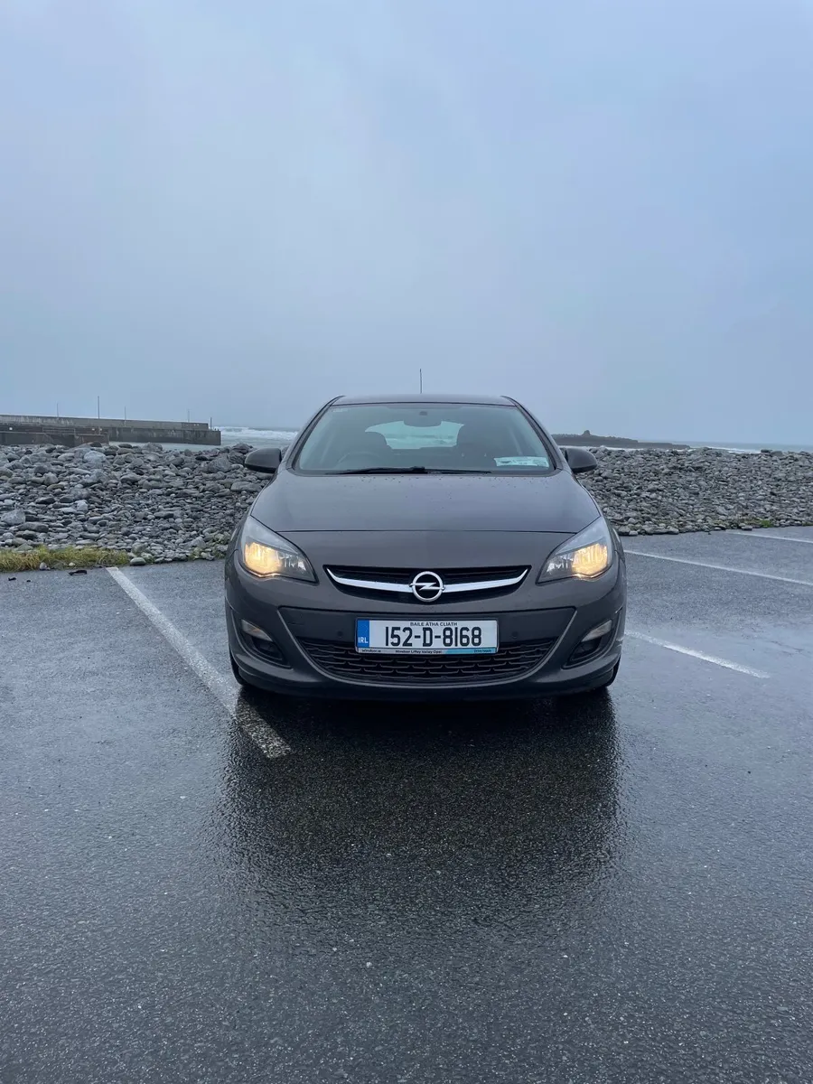 Opel Astra Excite 1.6CDTI 110PS ECO - Image 2