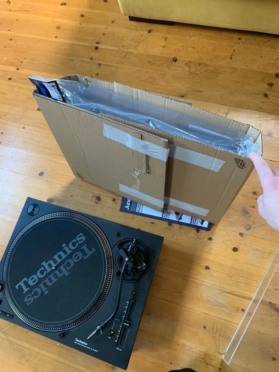 Technics SL-1210 MK7 - Image 2