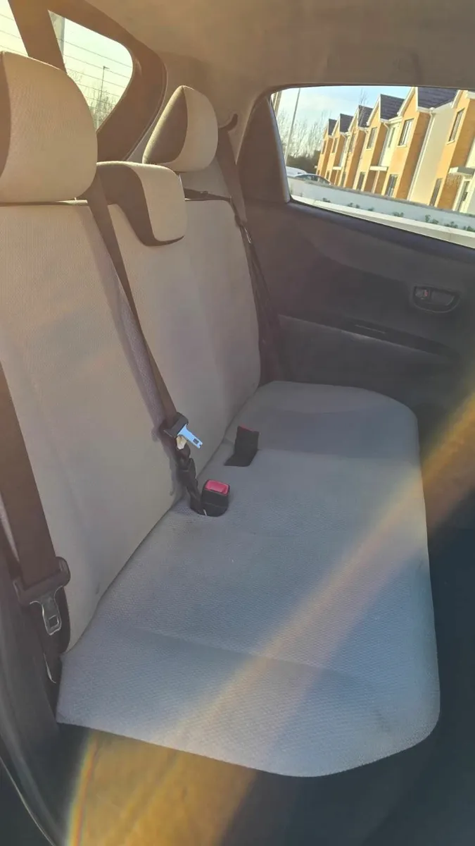 Toyota Vitz 2014 Automatic 1.3L, LOW MILEAGE - Image 2