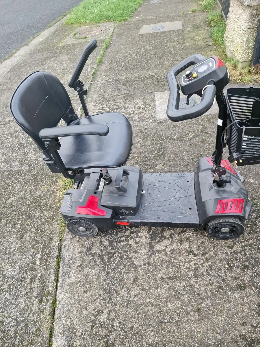 Mobility scooter - Image 2