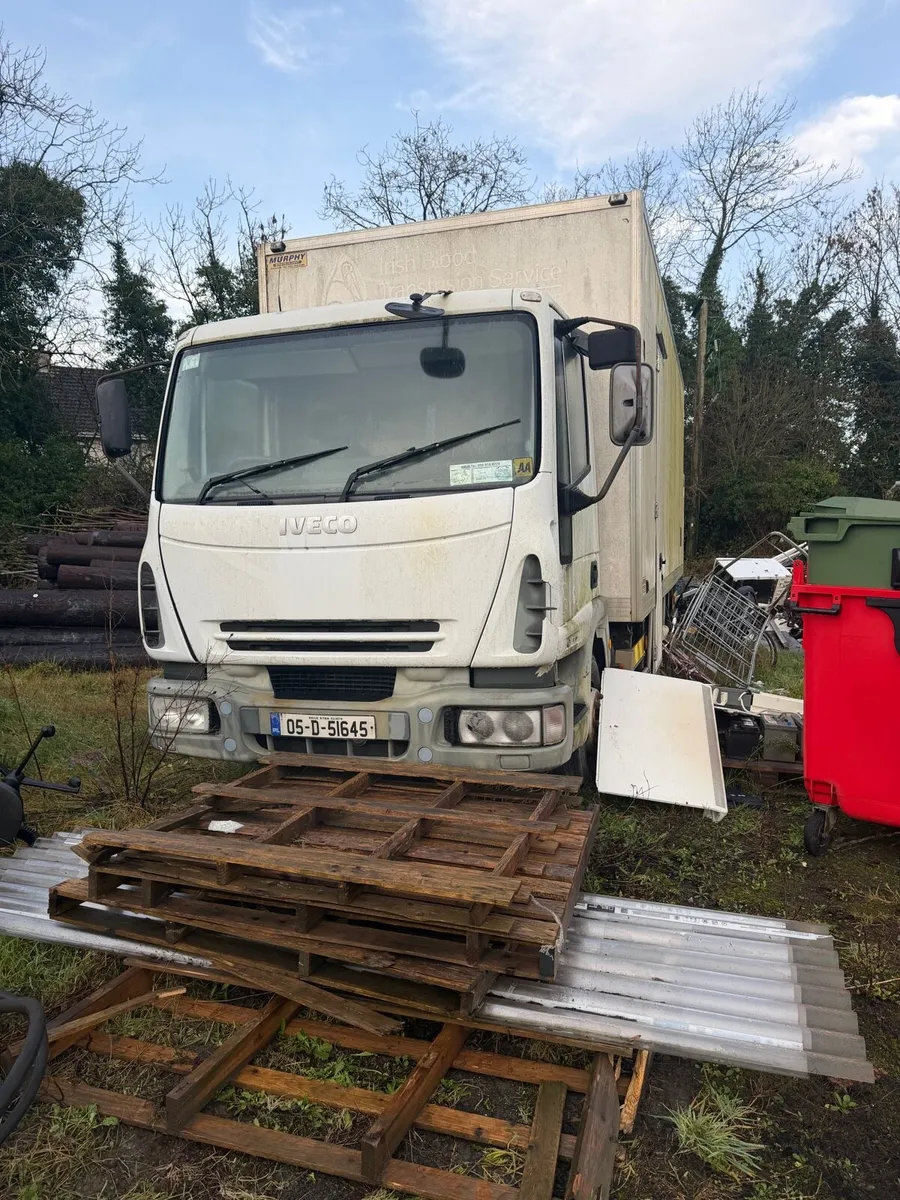 2005 IVECO 100E18 - Image 1