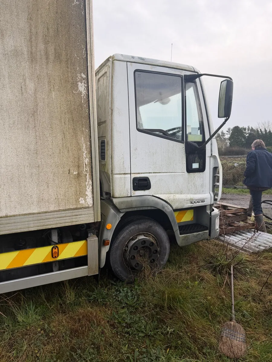 2005 IVECO 100E18 - Image 3