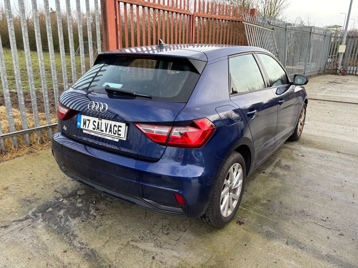 24 A1 Petrol 1.0 Starting 14km - Image 3