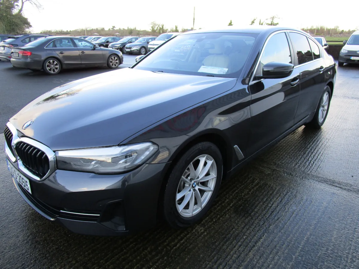 BMW 5-Series 2021 - Image 3