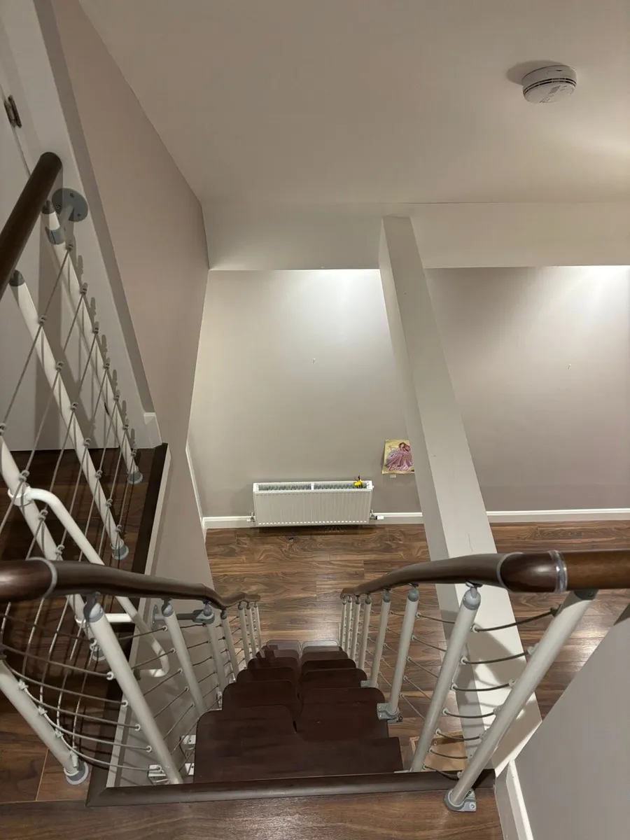 Walnut modular stairs - Image 4