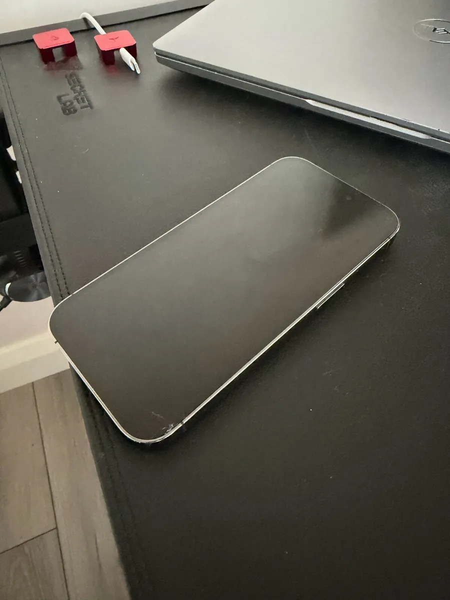 iPhone 14 Pro - Image 2