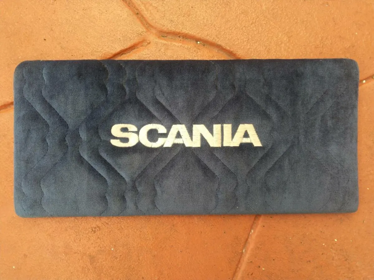 Scania 3 series door cards and inserts. - Image 4