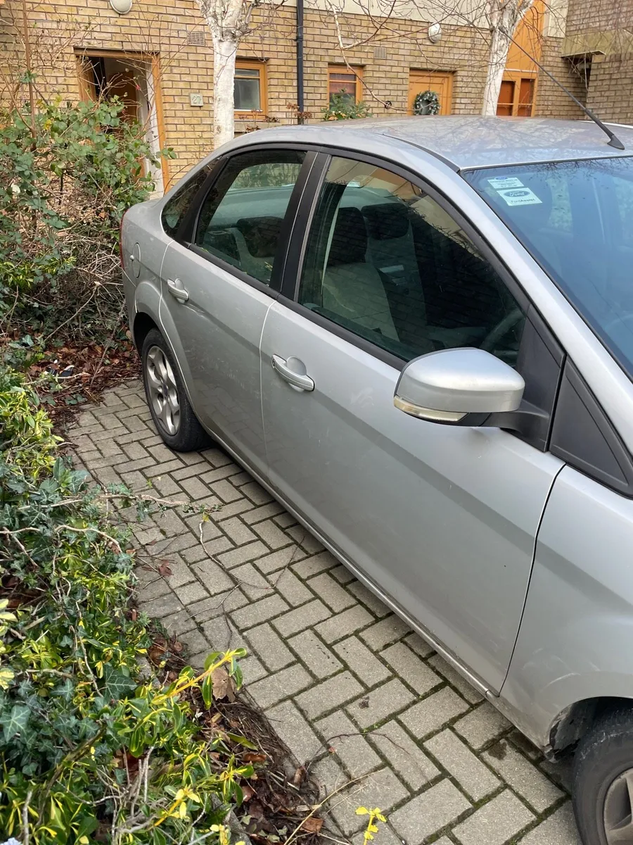 Ford focus 1.6d 2011 - Image 3