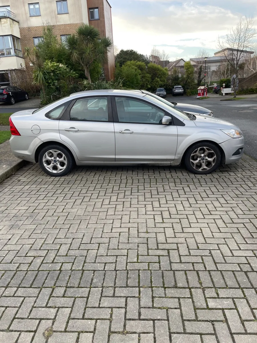 Ford focus 1.6d 2011 - Image 4