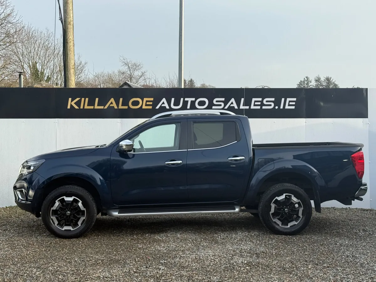 2021 Nissan Navara 2.3D Tekna Automatic - Image 4