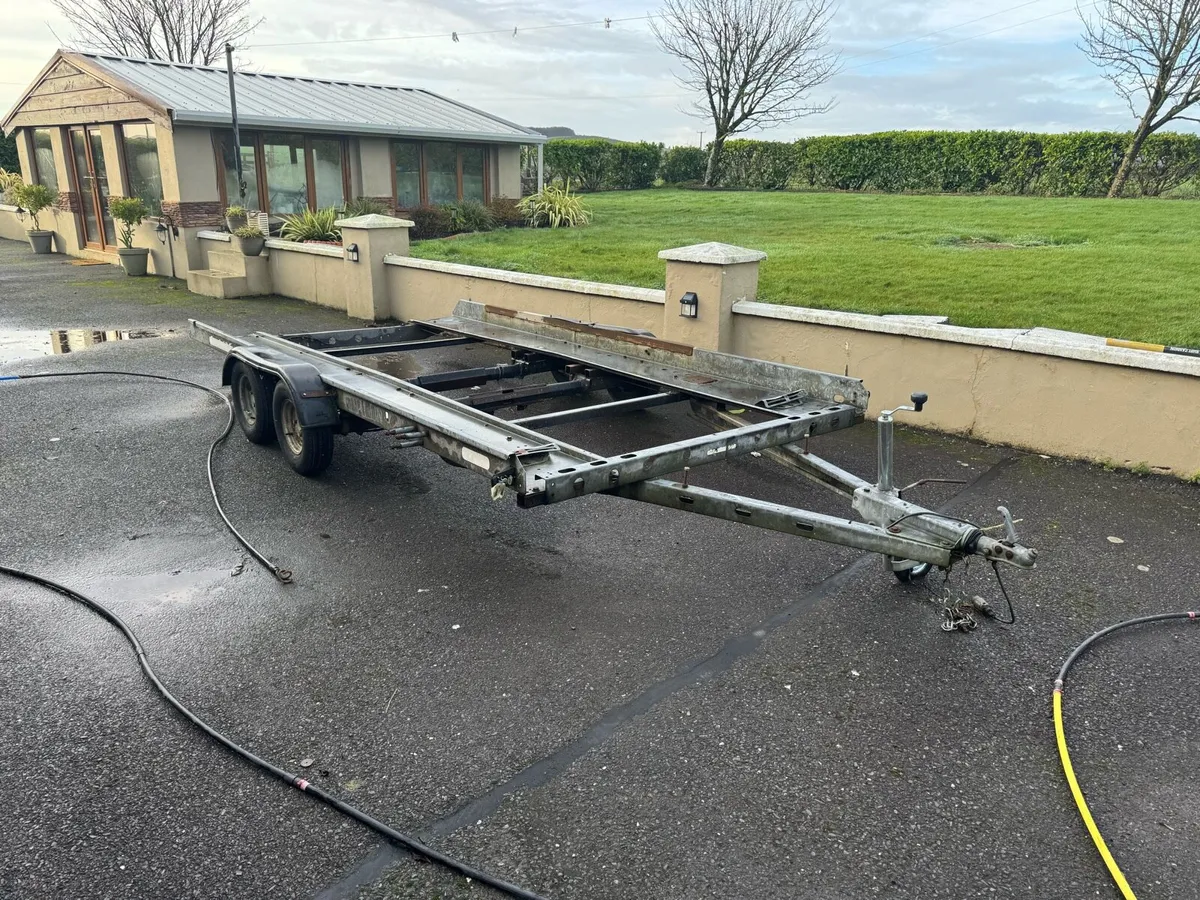 Car transporter - Image 1