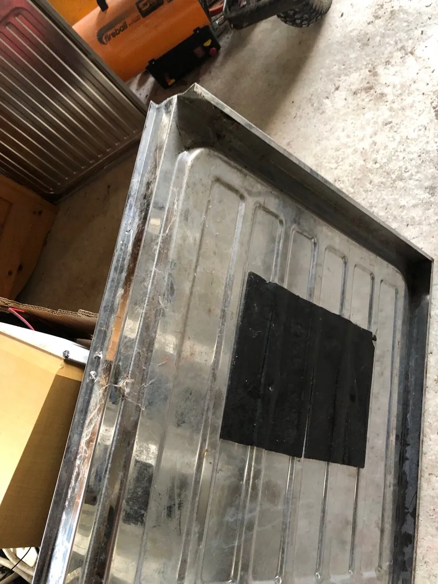 Kitchen sink - Image 3