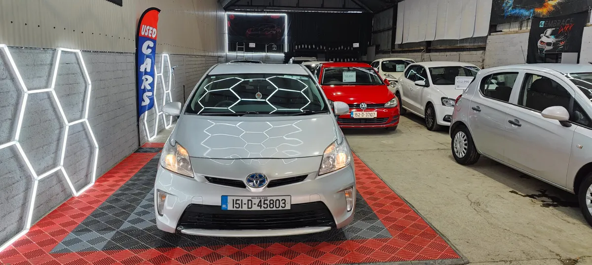 2015 Toyota Prius  Self Charging Hybrid - Image 2