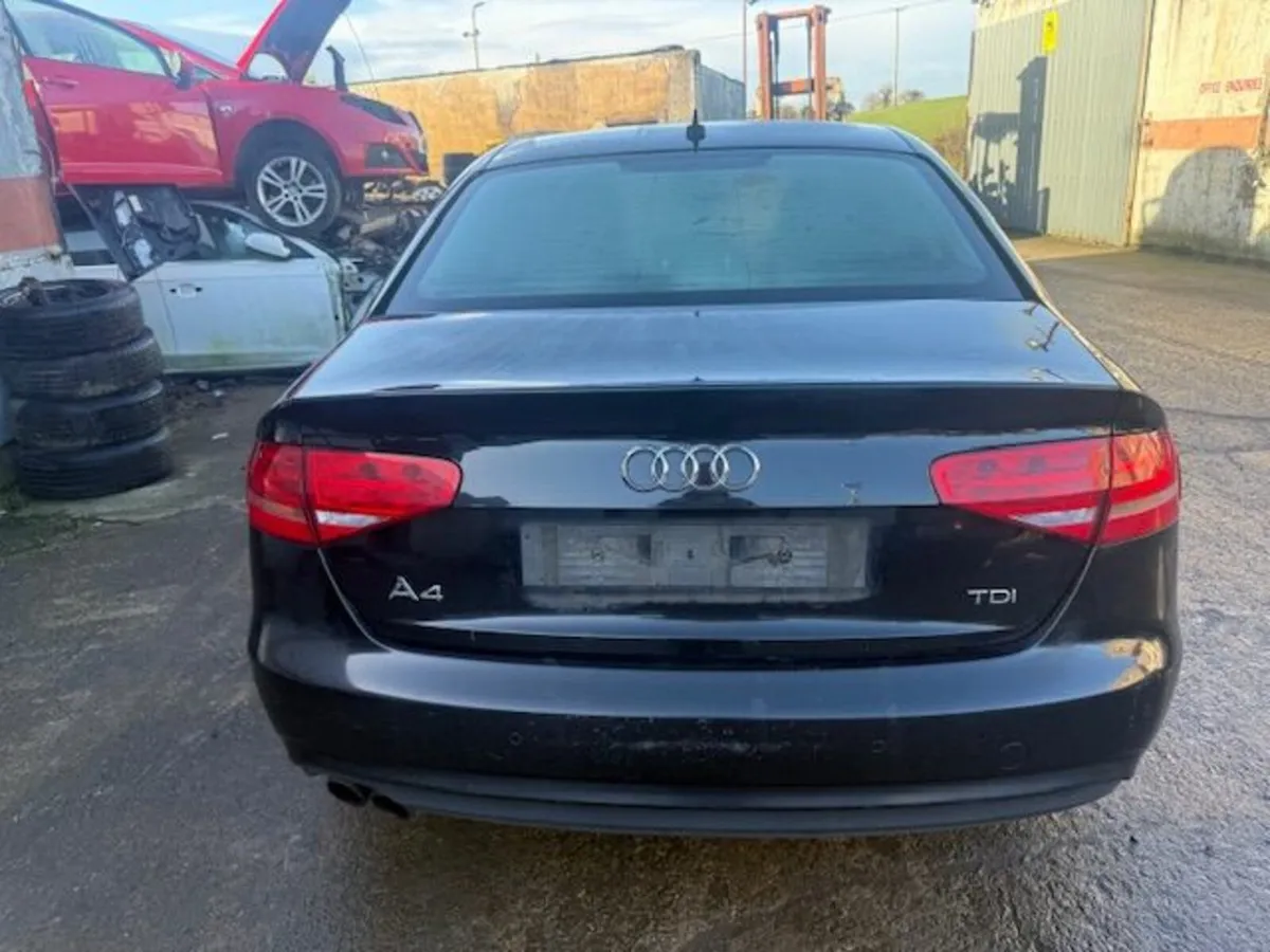 2014 AUDI A4 2.0L-D - Image 4