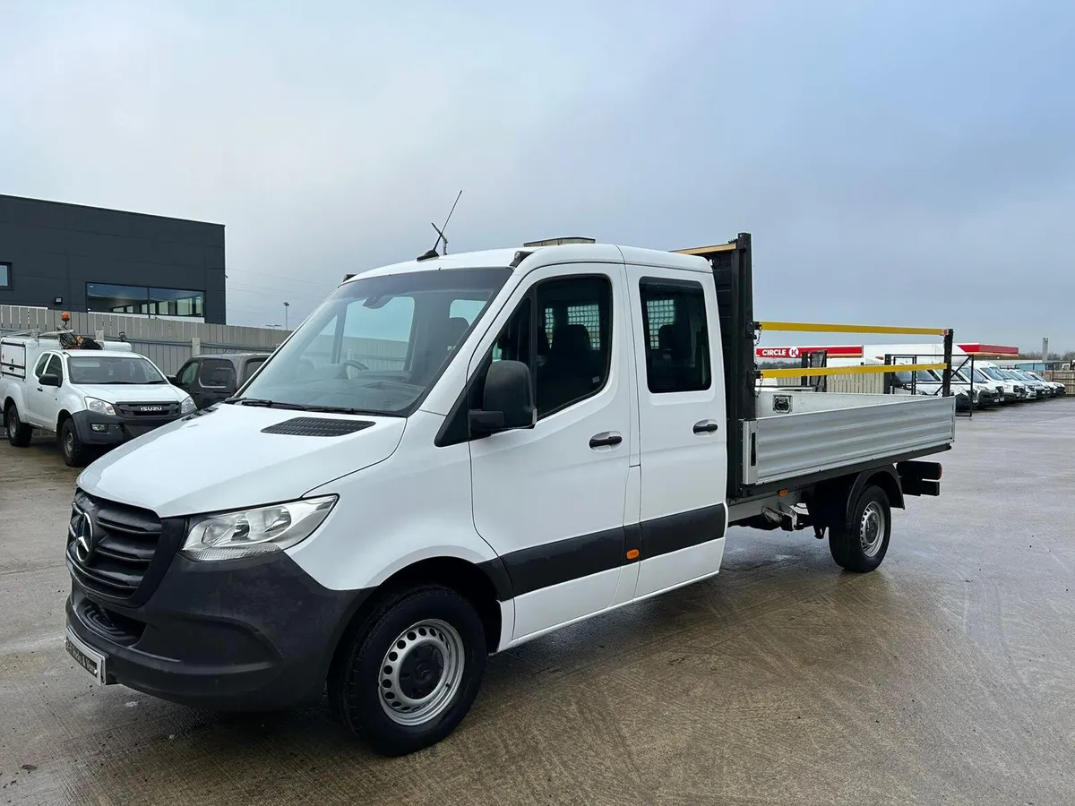 2021 Mercedes Sprinter Dropside 7 Seater - Image 3