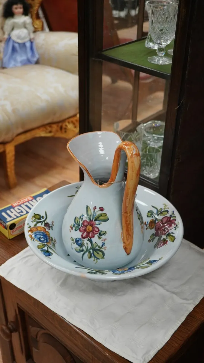 Vintage Hand-Painted Floral Wash Jug & Basin Set - Image 2