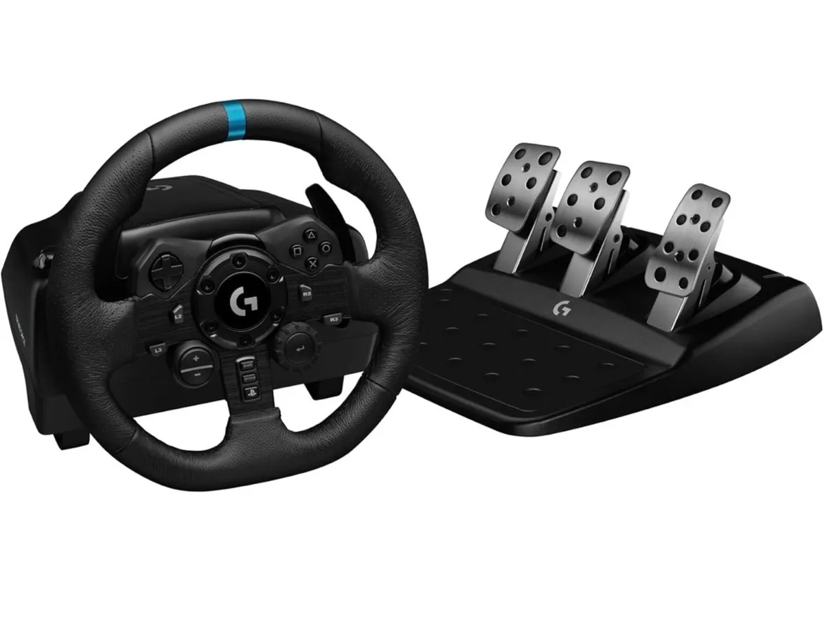 PS4 & 5 Logitech G923 Steering wheel and pedals
