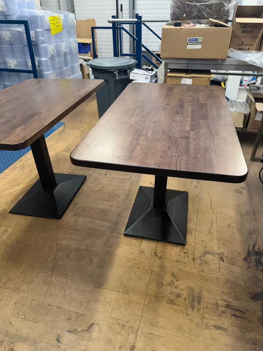 Restaurant/Bar Table - Image 3