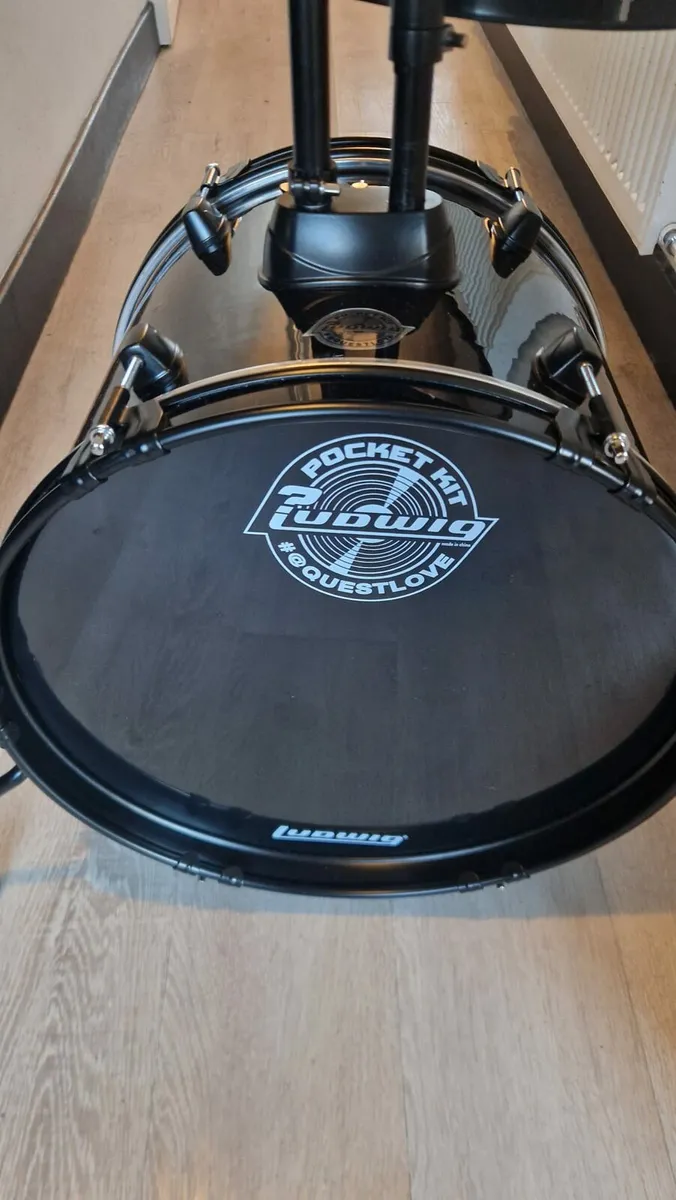 Drums set ludwig pocket kit practically new - Image 3