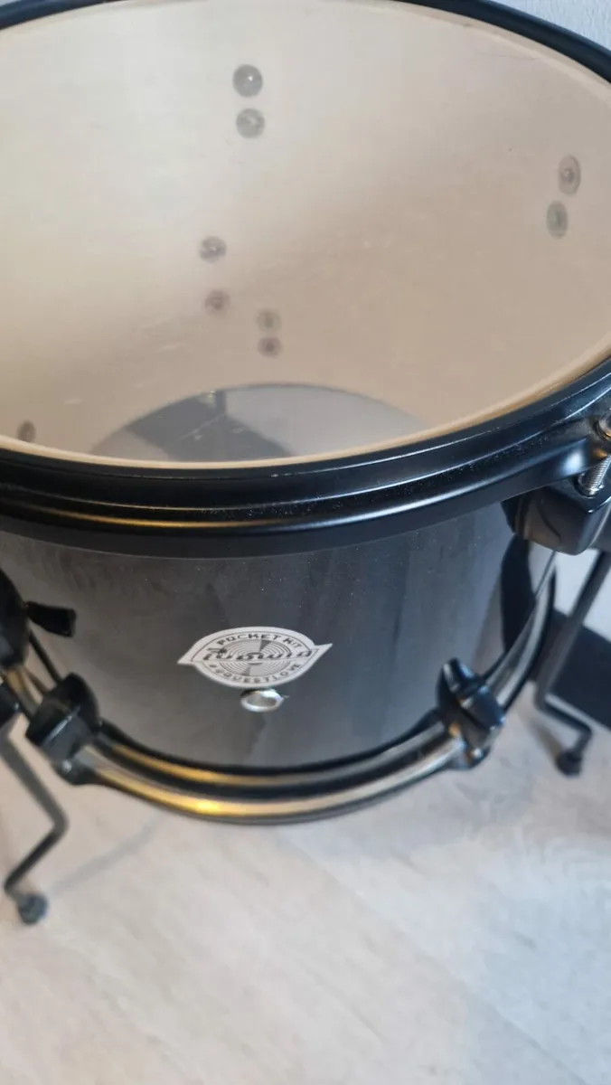 Drums set ludwig pocket kit practically new - Image 4