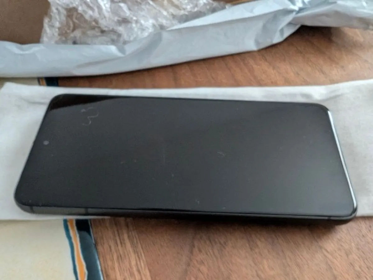 Google pixel 8 128gb - Image 1