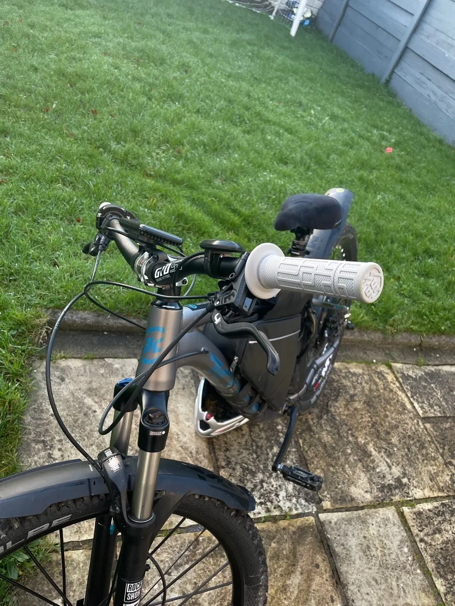 Kona mountain bike ebike - Image 3