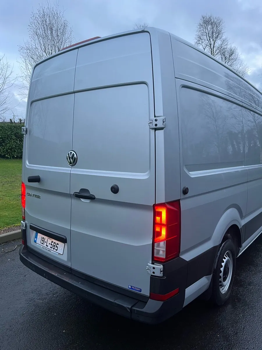 Volkswagen Crafter MWB Low mileage - Image 4