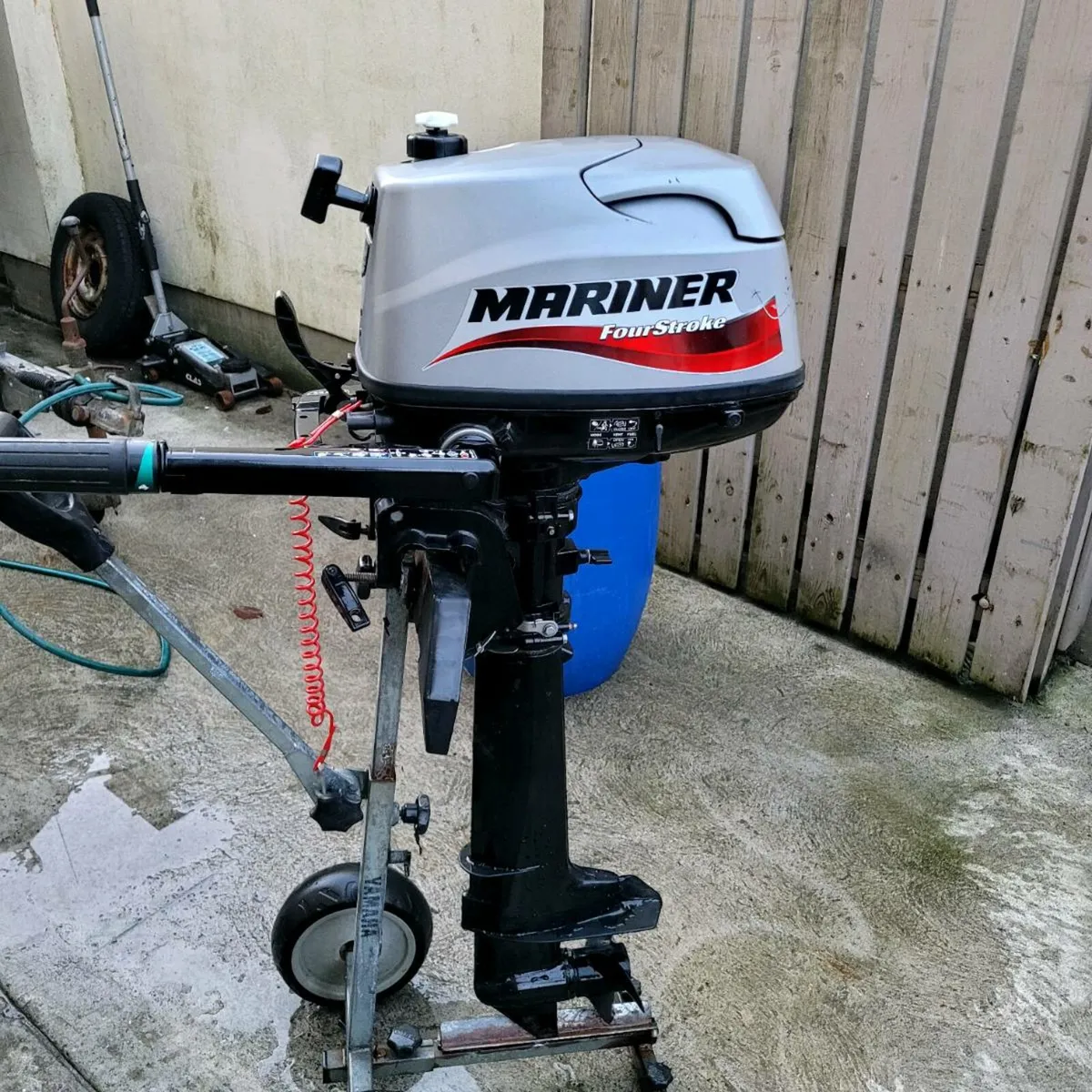 2020 mariner 6hp 4stroke Longshaft As new - Image 1