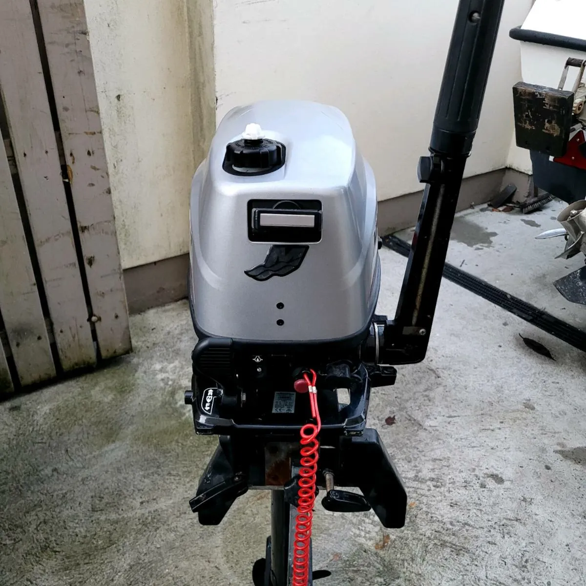 2020 mariner 6hp 4stroke Longshaft As new - Image 3