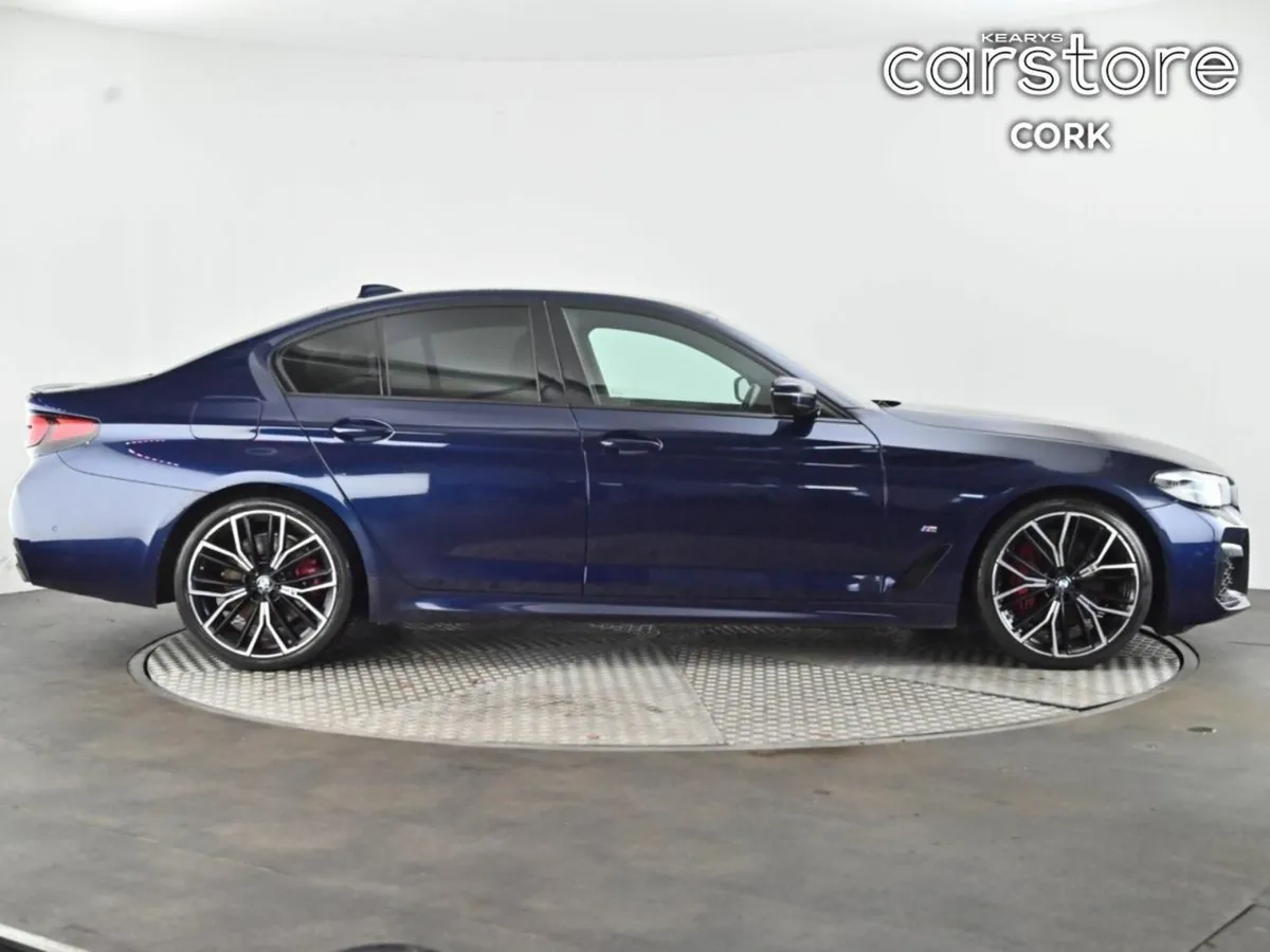 BMW 5-Series 520d M Sport (MHT) 18% - Image 2