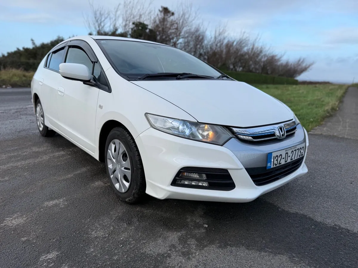 132 Honda Insight Hybrid New NCT Low Mileage - Image 2