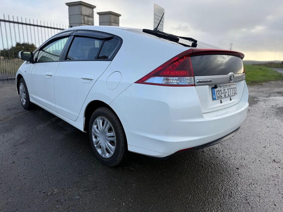 132 Honda Insight Hybrid New NCT Low Mileage - Image 4