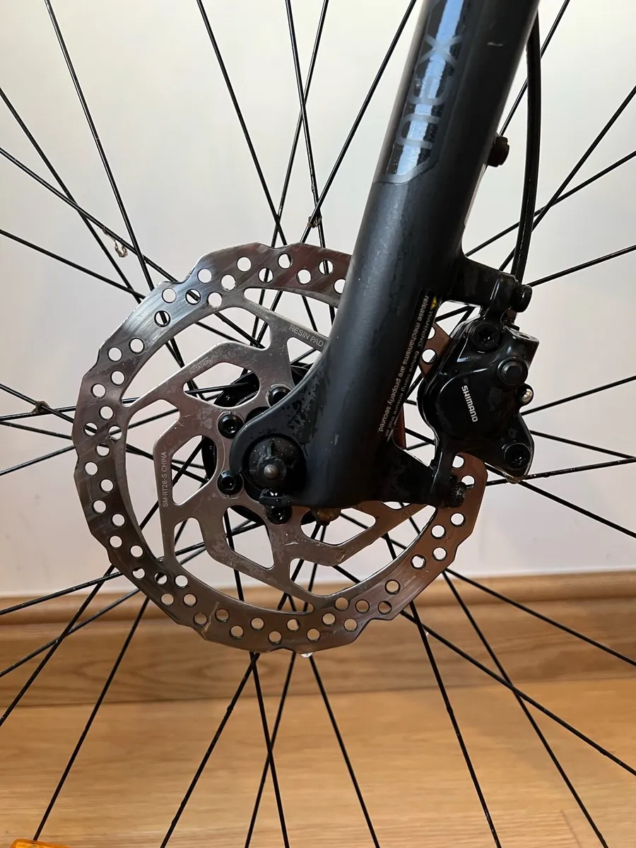 Trek Dual Sport Bike + Helmet & Lock – €150 - Image 3