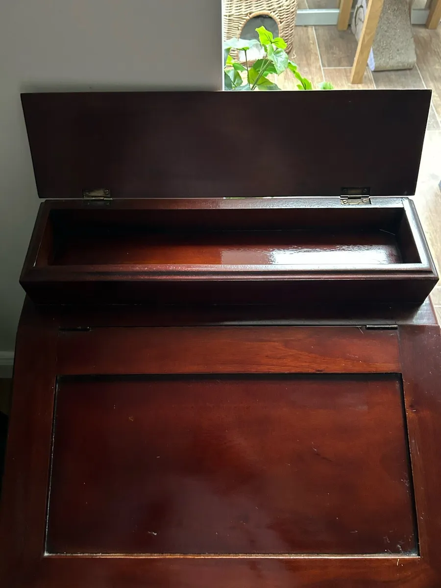 Lady’s writing desk - Image 3