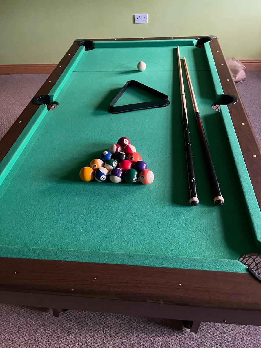 Pool table - Image 2