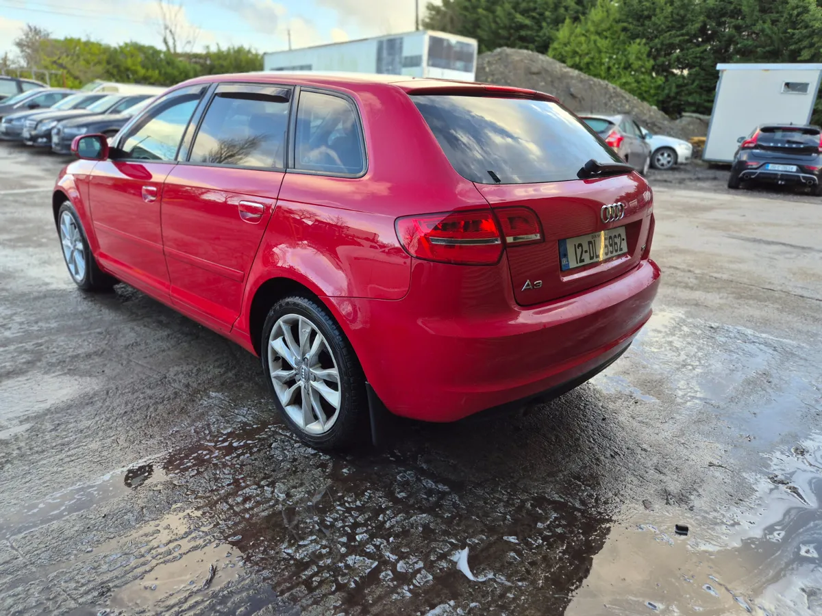 12 AUDI A3 1.6TDI - Image 4