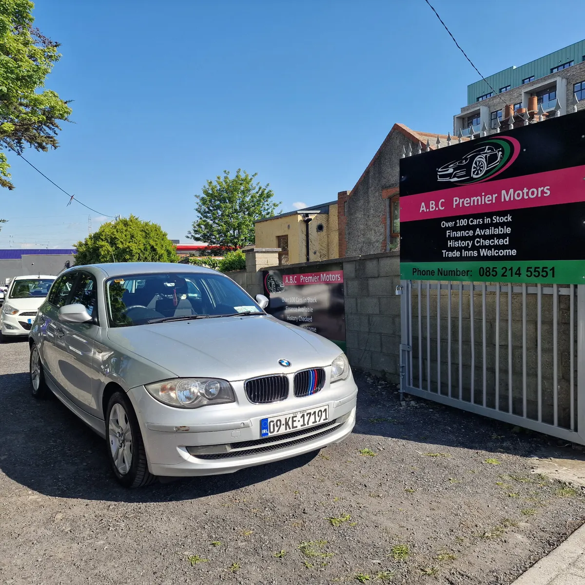 BMW 1-Series 2009 Nct 04/26 - Image 1