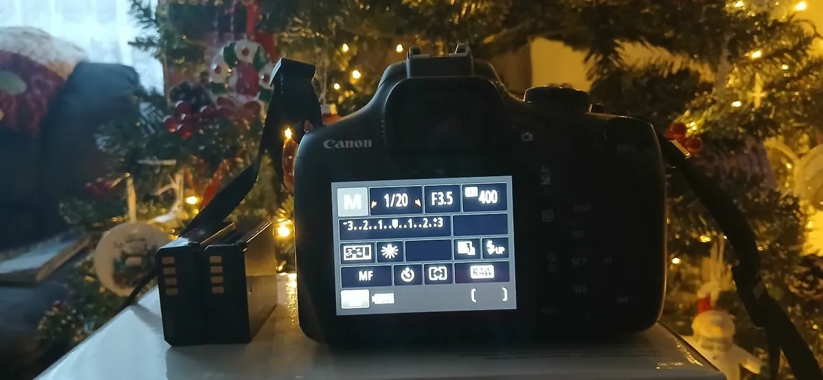 Canon 2000D - Image 2