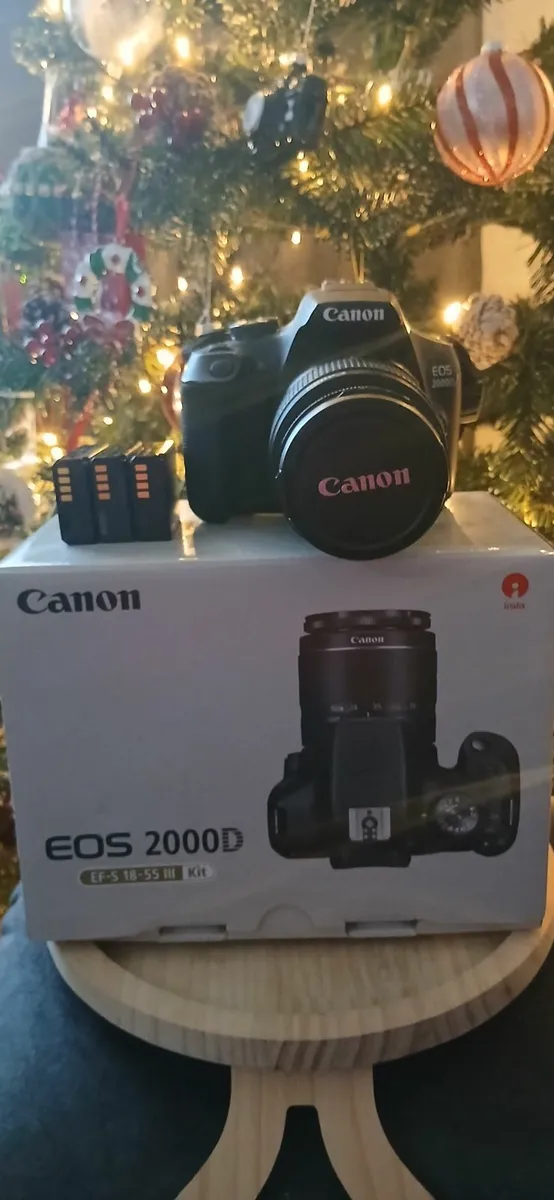 Canon 2000D - Image 1