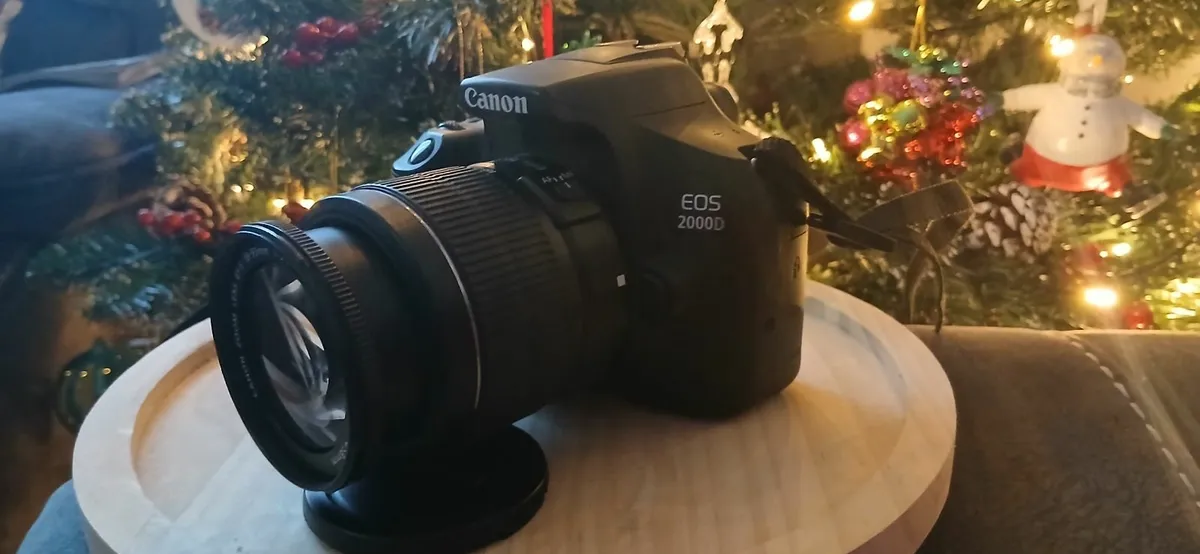 Canon 2000D - Image 4