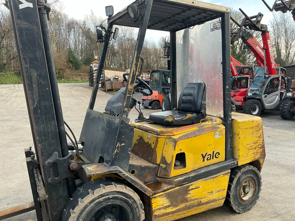 Yale 3 Ton Forklift 1999 - Image 2