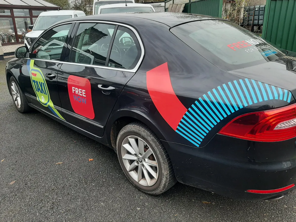 SKODA SUPERB AUTOMATIC 2.0 TDI 2014 - Image 3