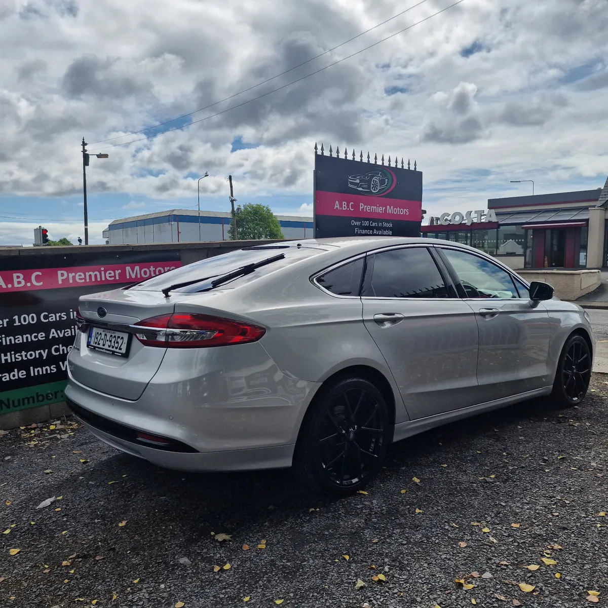 Ford Mondeo 2019  2.0TDCi 150PS Titanium - Image 2