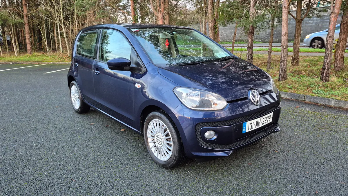 2013 Volkswagen up 1.0 Automatic - Image 1