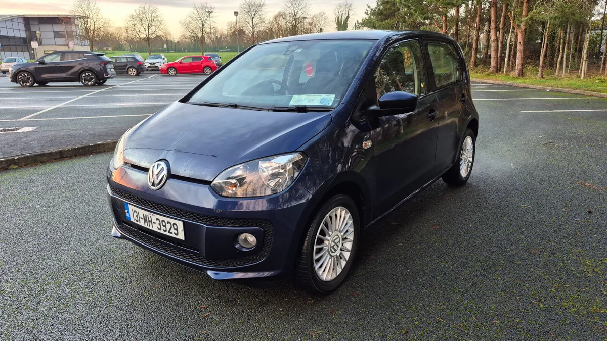 2013 Volkswagen up 1.0 Automatic - Image 4