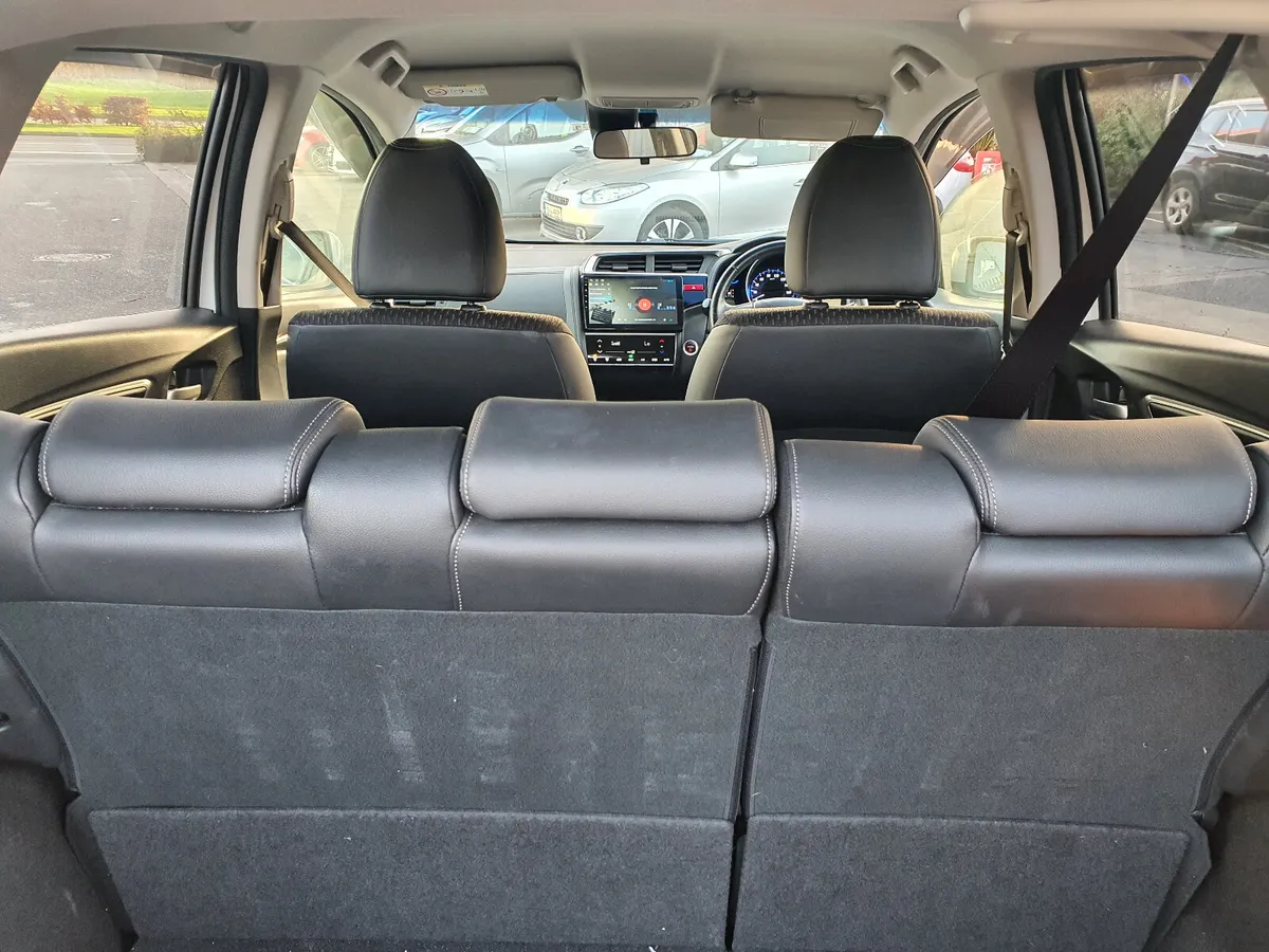 Honda Fit Hybrid  2015 NCT/TAX Half Leather Seats - Image 3