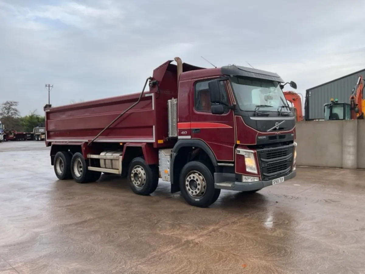 2015 Volvo FM410 8x4 Steel Tipper - Image 1
