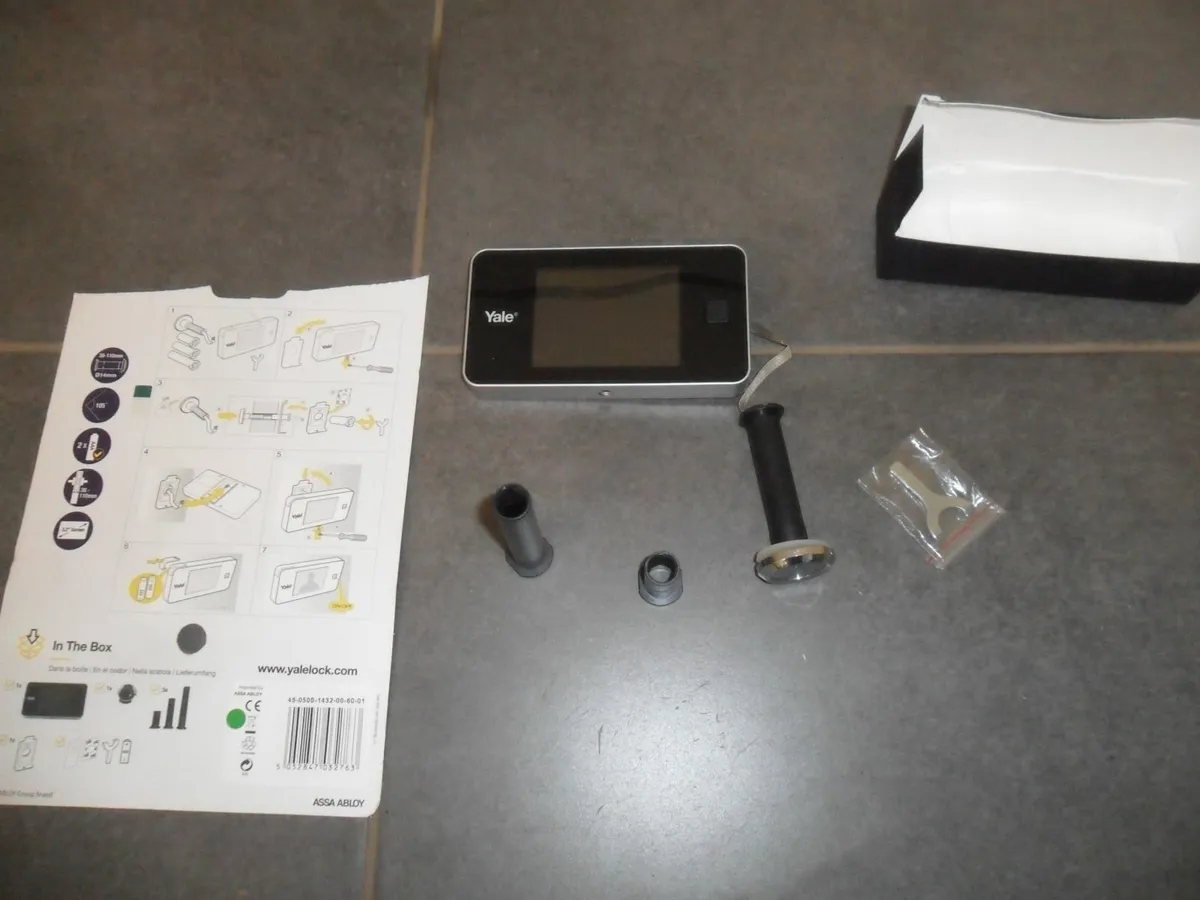 Yale Digital Door Viewer - Image 1