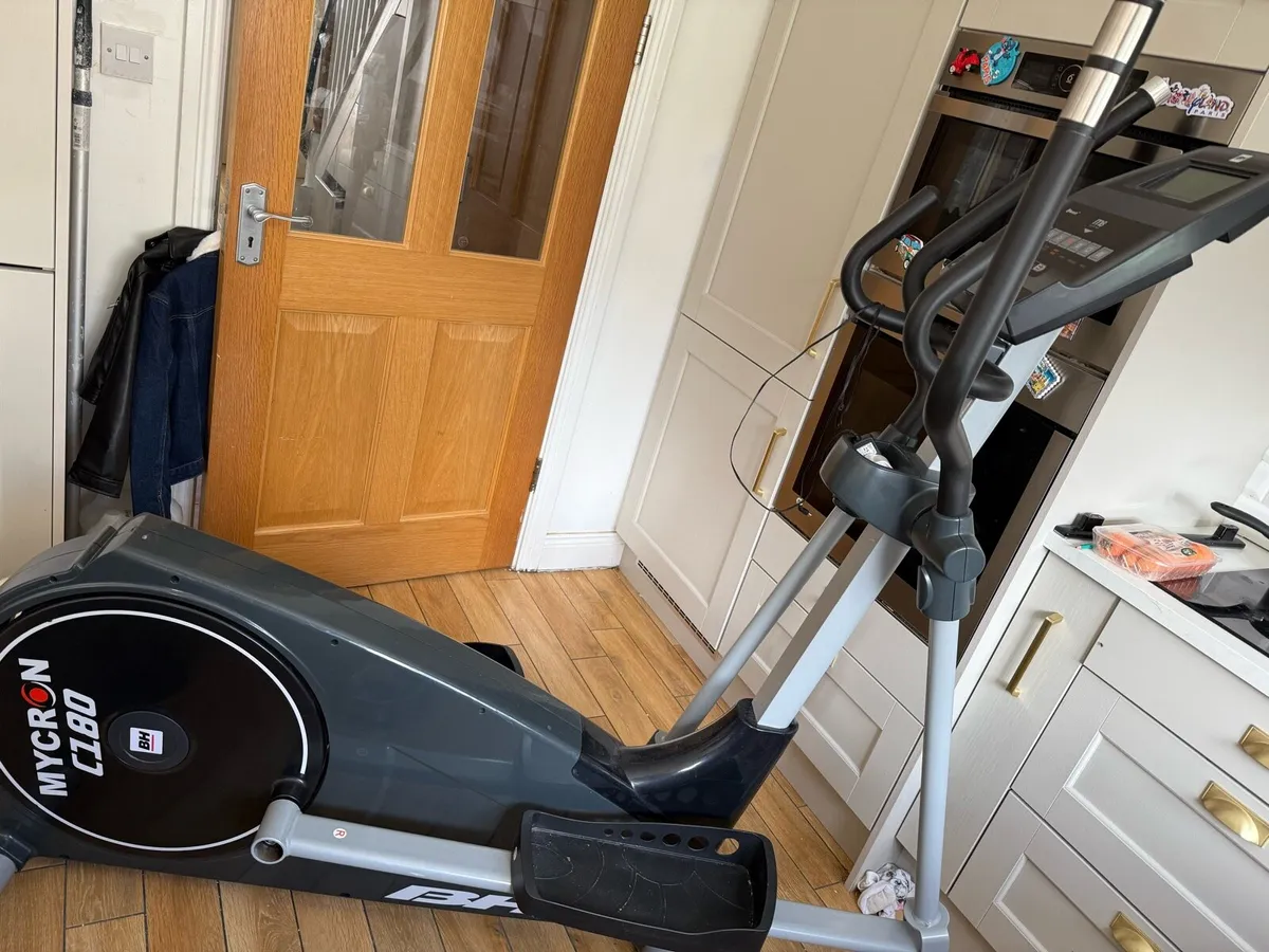 Cross training - Image 1