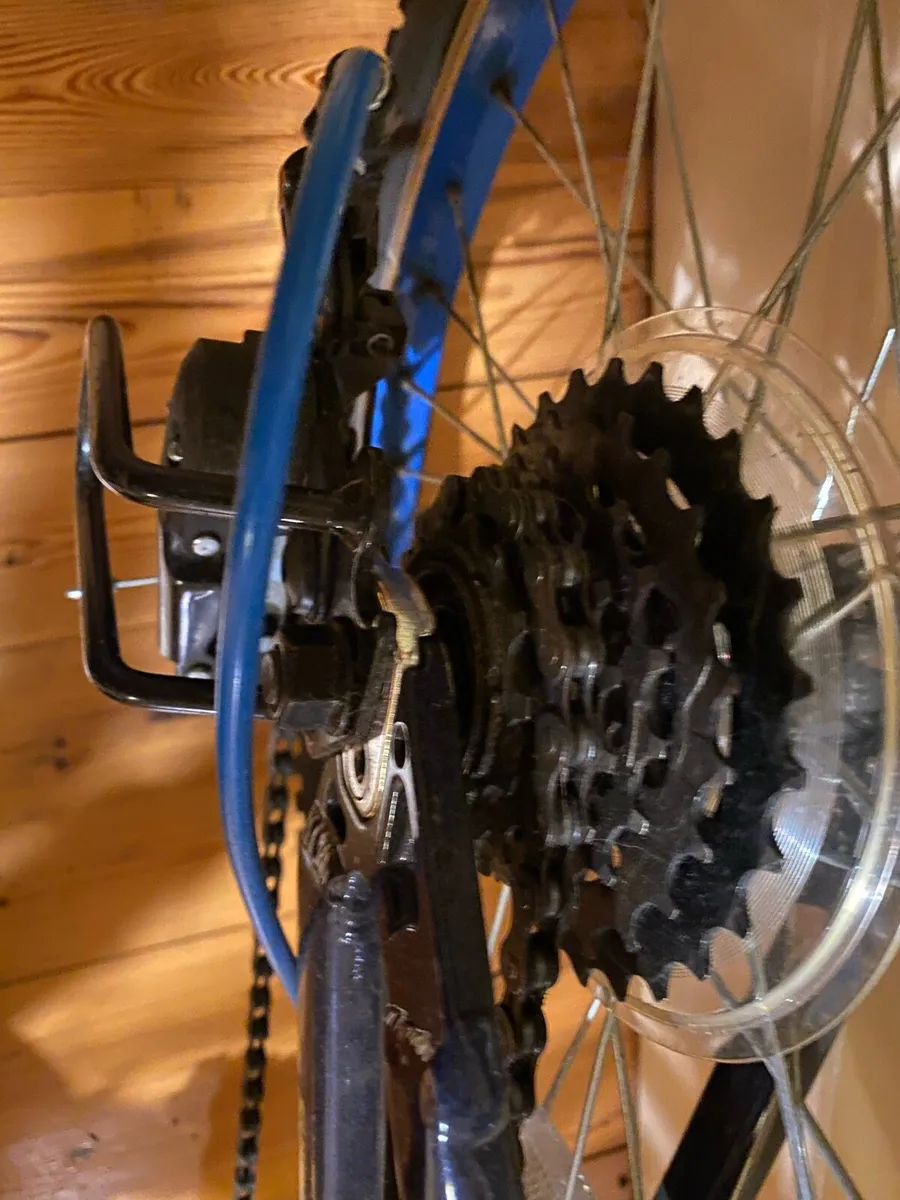 Apollo Slalom Junior Mountain Bike - 20” Wheel - Image 4